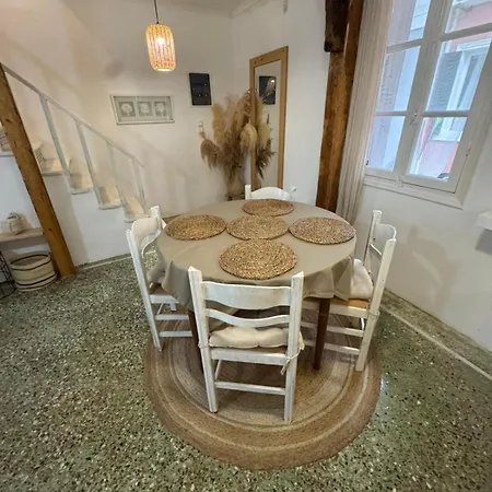 Blau Haus Townhouse Сasa de vacaciones Lefkáda